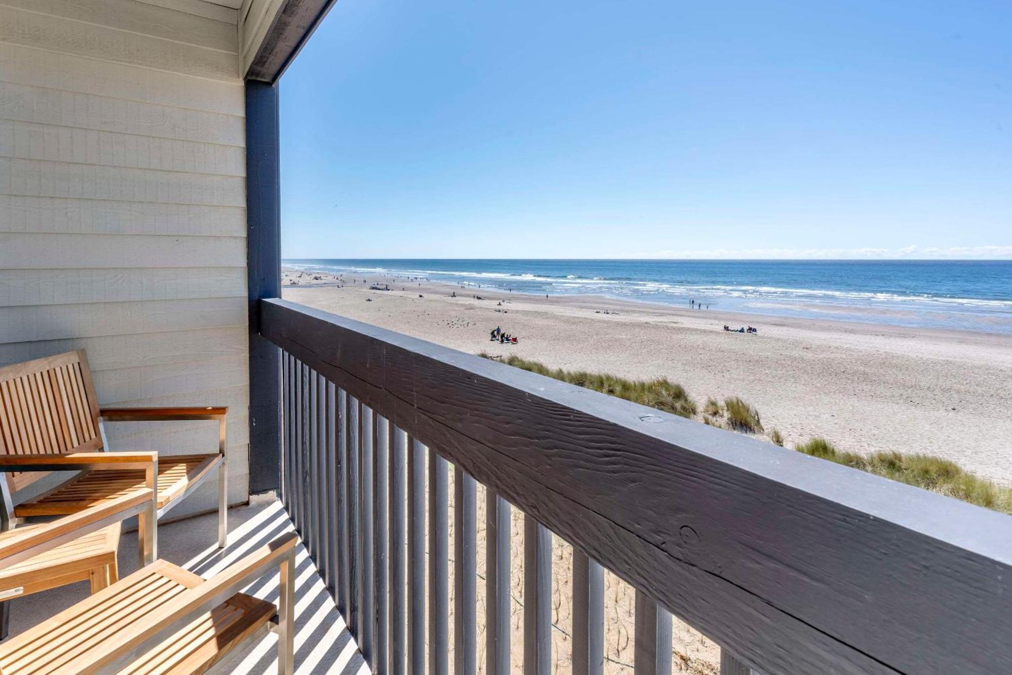 Lincoln Sands Oceanfront Resort, Ascend Hotel Collection Exterior photo